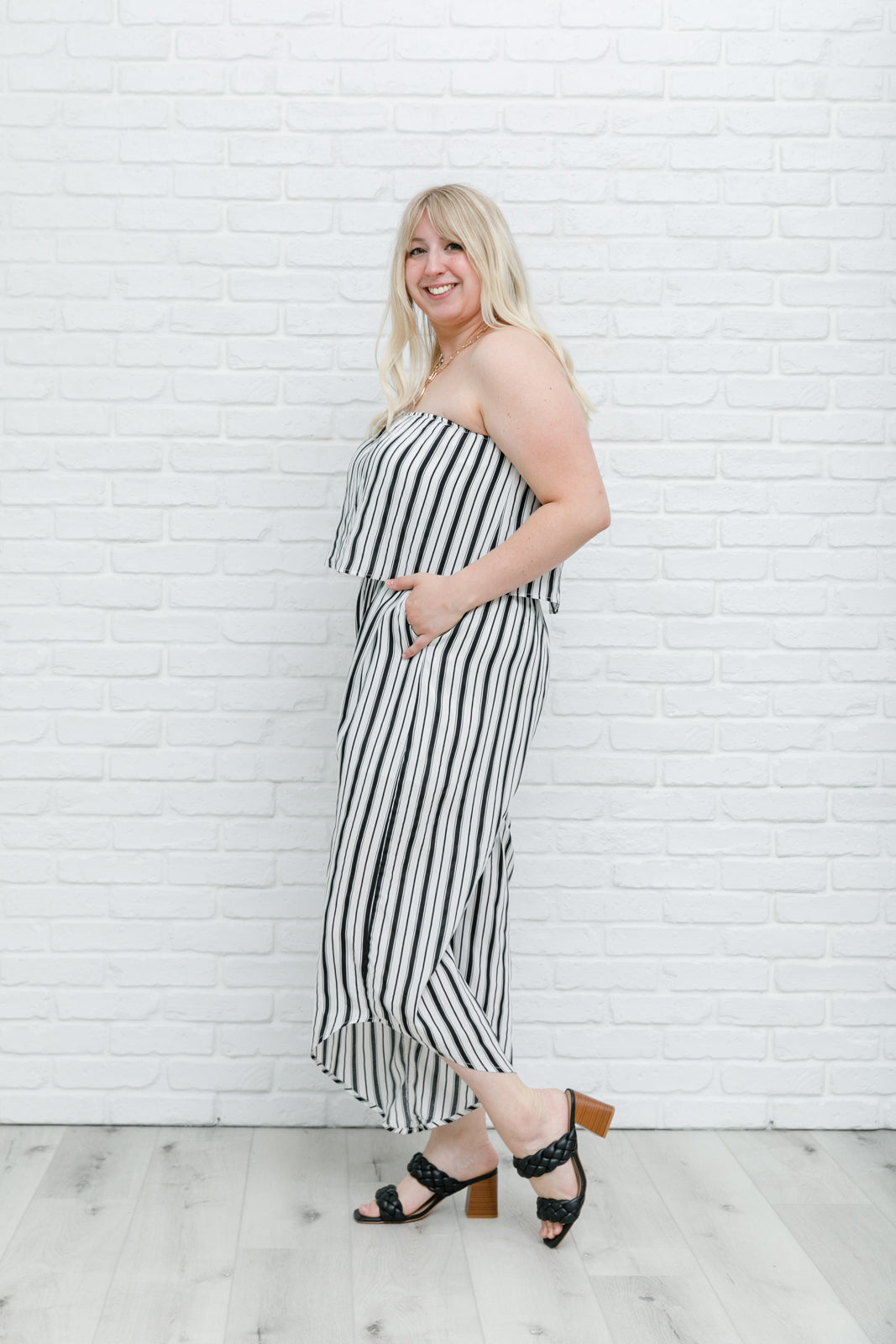 Modern Stripes Sleeveless Jumpsuit