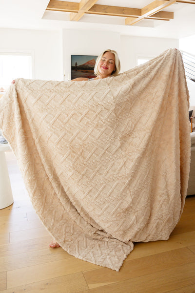 Clara Blanket Family Cuddle Size in Beige