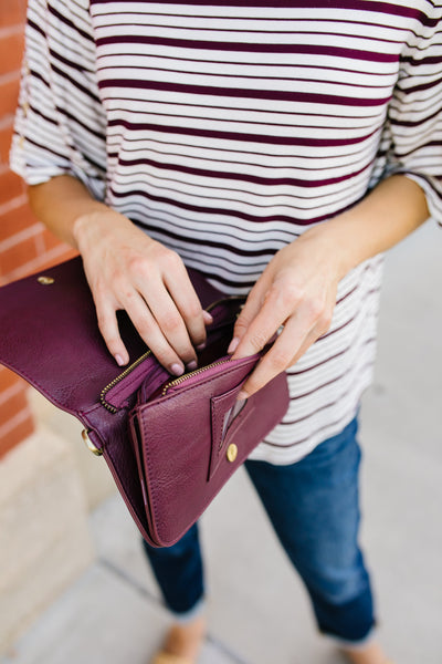 Mia Multi Pocket Crossbody in Burgundy