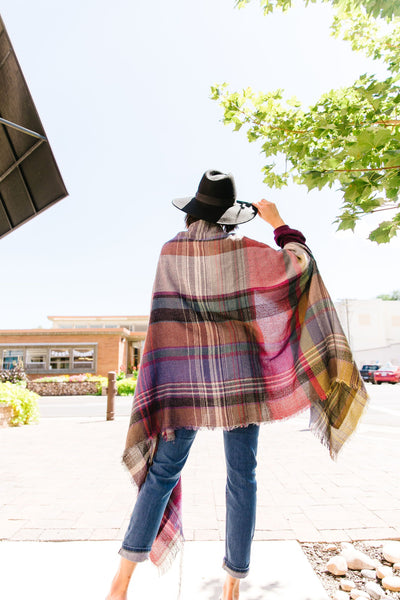 Nacho Basic Plaid Poncho